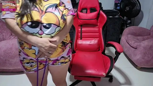 Snapshot of valery_adams1 chatting on 10, 10, 2025 valery adams1 online show from 10, 10, 2025