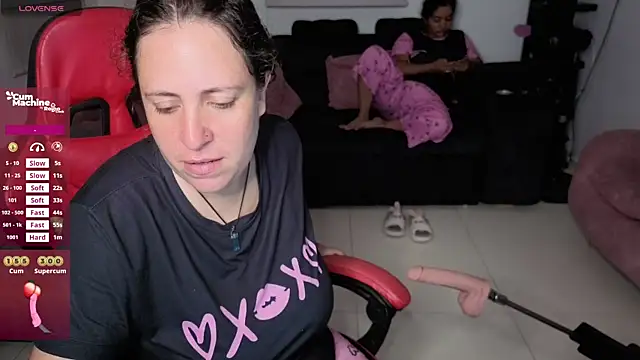 Snapshot of valery_adams1 chatting on 10, 11, 2025 valery adams1 online show from 10, 11, 2025