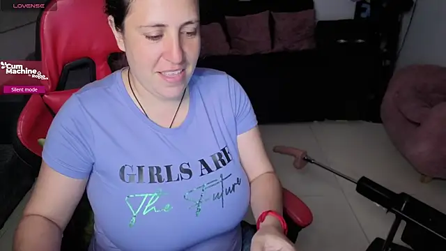 Snapshot of valery_adams1 chatting on 13, 11, 2025 valery adams1 online show from 13, 11, 2025