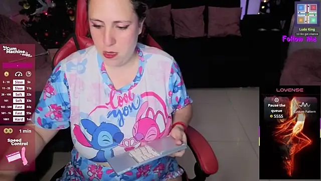 Snapshot of valery_adams1 chatting on 19, 11, 2025 valery adams1 online show from 19, 11, 2025