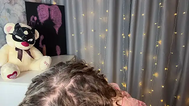 Sxy Margo online show from 2, 2, 2026