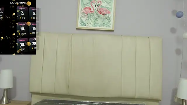 Snapshot of amy_le01 chatting on 20, 11, 2025 amy le01 online show from 20, 11, 2025