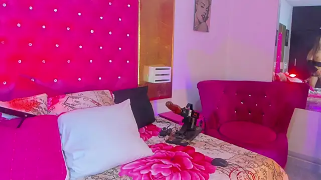 Emilyhottx online show from 22, 9, 2025