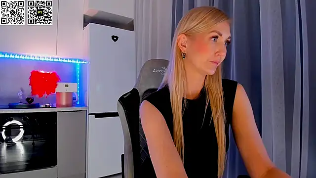 HotyPlays online show from 26, 2, 2025