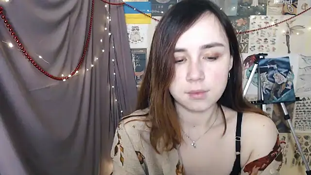 VeryVeryVeryShy  online show from 29, 12, 2024