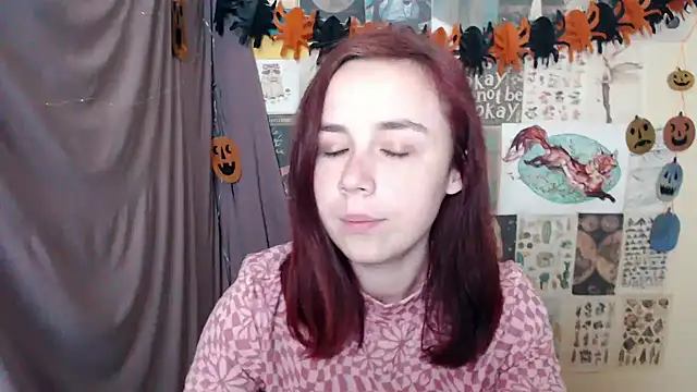 Snapshot of VeryVeryVeryShy_ chatting on 9, 10, 2025 VeryVeryVeryShy online show from 9, 10, 2025