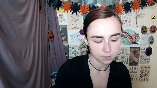 Snapshot of VeryVeryVeryShy_ chatting on 20, 10, 2025 VeryVeryVeryShy online show from 20, 10, 2025