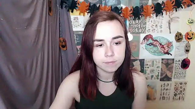 Snapshot of VeryVeryVeryShy_ chatting on 22, 10, 2025 VeryVeryVeryShy online show from 22, 10, 2025