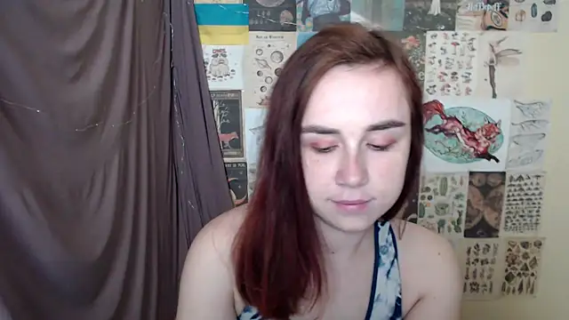 Snapshot of VeryVeryVeryShy_ chatting on 7, 11, 2025 VeryVeryVeryShy online show from 7, 11, 2025