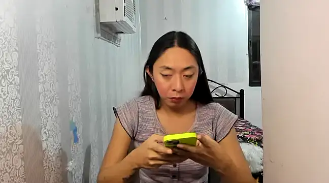 Snapshot of ErikaJayne4u chatting on 17, 3, 2025 ErikaJayne4u online show from 17, 3, 2025