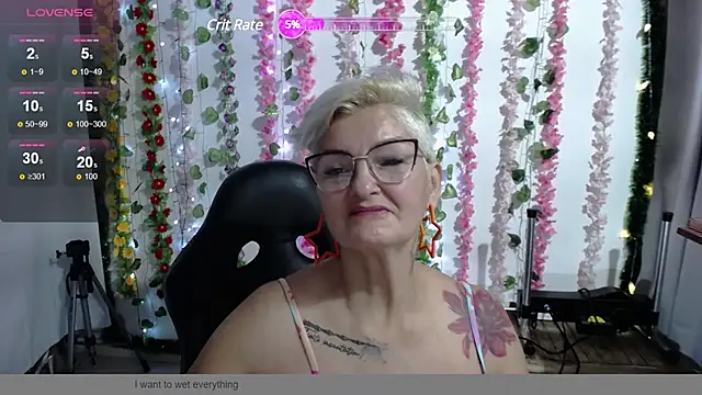 bety-cum2 online show from 15, 12, 2024