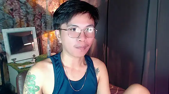 Sexy Handsome Drex online show from 13, 2, 2025