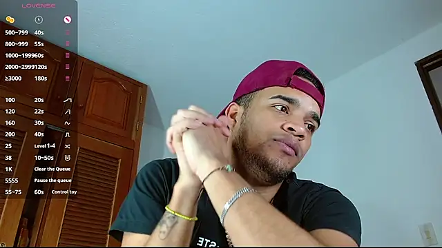 Snapshot of Bigcock_21cm_ chatting on 9, 3, 2025 Bigcock 21cm online show from 9, 3, 2025