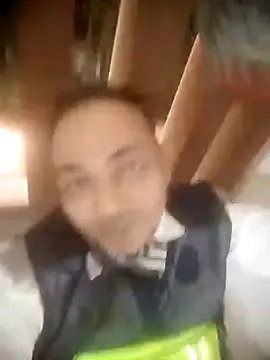 hot-man12xh online show from 16, 12, 2025