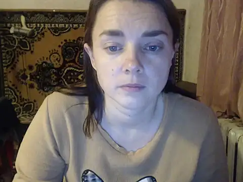 Snapshot of AlisaLaDiva chatting on 4, 11, 2025 AlisaLaDiva online show from 4, 11, 2025