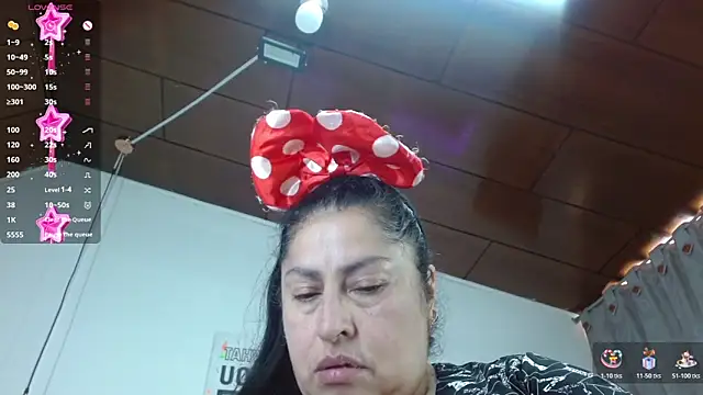 Snapshot of Keyla01_ chatting on 24, 10, 2025 Keyla01 online show from 24, 10, 2025