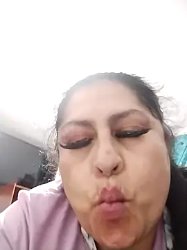 Snapshot of Keyla01_ chatting on 26, 10, 2025 Keyla01 online show from 26, 10, 2025