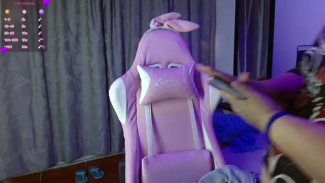 Snapshot of Keyla01_ chatting on 8, 11, 2025 Keyla01 online show from 8, 11, 2025