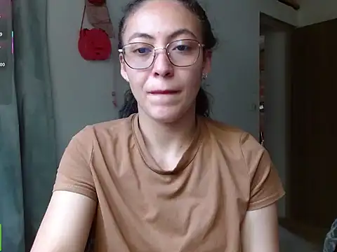 Olivia Bright online show from 17, 2, 2026