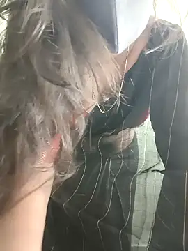 Snapshot of yoursana- chatting on 22, 11, 2025 yoursana- online show from 22, 11, 2025