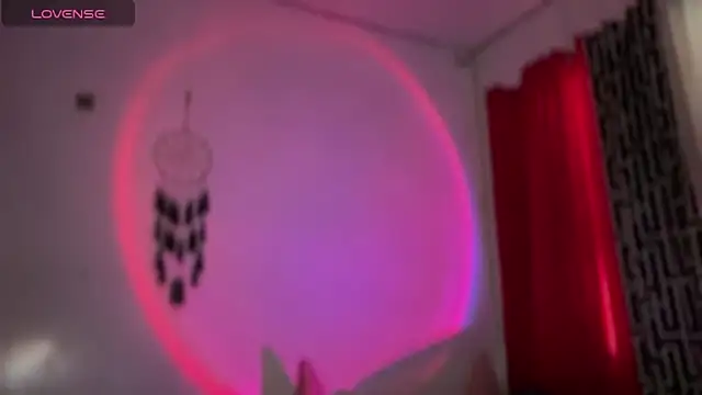 Snapshot of cockprincess_diannaxx chatting on 26, 11, 2025 cockprincess diannaxx online show from 26, 11, 2025