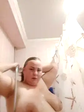 Snapshot of Robyn_Lea chatting on 9, 11, 2025 Robyn Lea online show from 9, 11, 2025