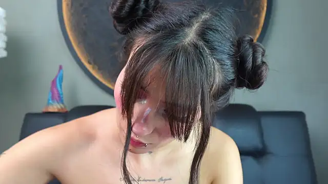 Snapshot of miss_sharlotte18 chatting on 20, 3, 2026 miss sharlotte18 online show from 20, 3, 2026