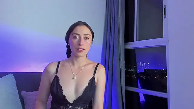 Snapshot of Amatiista chatting on 5, 10, 2025 Amatiista online show from 5, 10, 2025