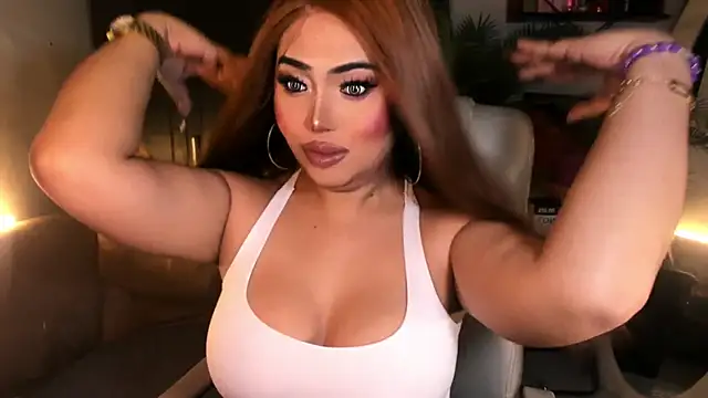 Snapshot of BigDominaMia chatting on 26, 9, 2025 BigDominaMia online show from 26, 9, 2025