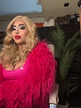 BigDominaMia online show from 12, 2, 2026