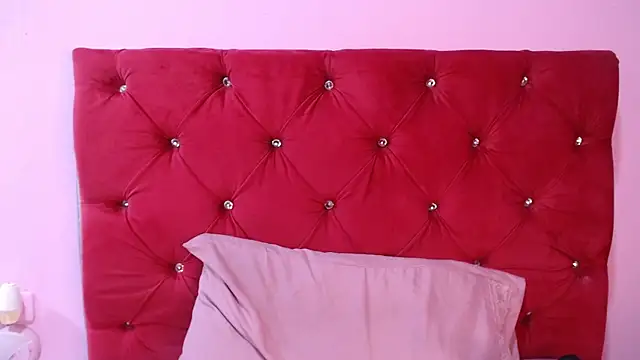 Snapshot of Evasummer1 chatting on 22, 11, 2025 Evasummer1 online show from 22, 11, 2025