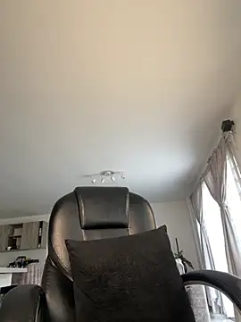 Snapshot of Frank_Farrell chatting on 24, 2, 2026 Frank Farrell online show from 24, 2, 2026