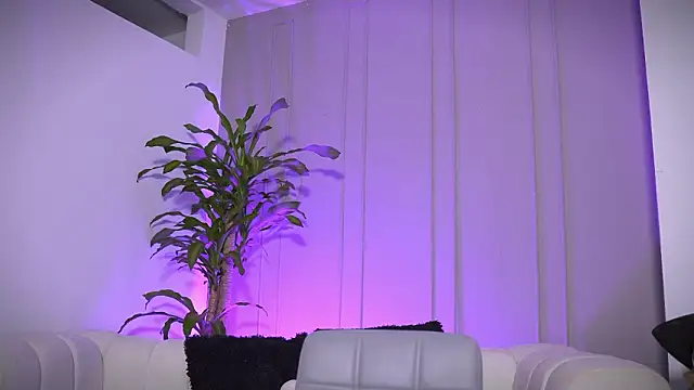 Snapshot of Frank_Farrell chatting on 21, 3, 2026 Frank Farrell online show from 21, 3, 2026