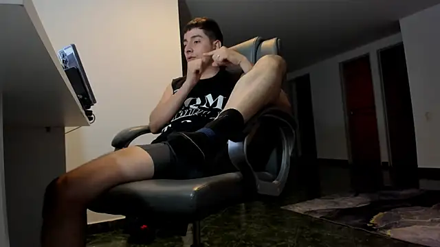 Jhoan saenz online show from 3, 4, 2026