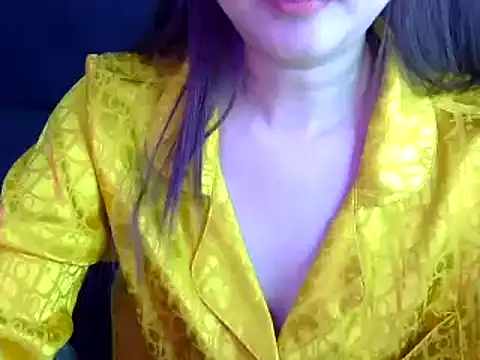 Bee 2k online show from 15, 11, 2025