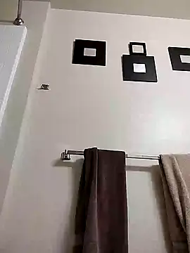 eatmeplease44 online show from 24, 11, 2025