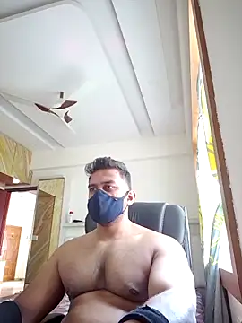 Snapshot of kaizercool1 chatting on 17, 12, 2025 kaizercool1 online show from 17, 12, 2025