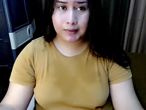 lovelygirlxxx online show from 10, 3, 2026