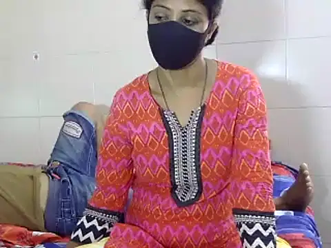 Snapshot of Indian_Horny_Wife chatting on 28, 9, 2025 Indian Horny Wife online show from 28, 9, 2025