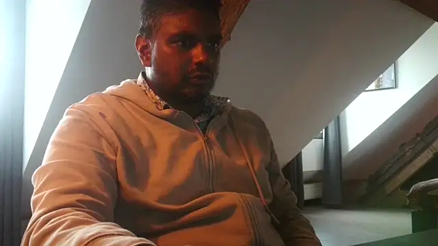 Snapshot of Bandusrilankasexymen chatting on 11, 10, 2025 Bandusrilankasexymen online show from 11, 10, 2025