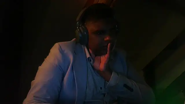 Snapshot of Bandusrilankasexymen chatting on 1, 12, 2025 Bandusrilankasexymen online show from 1, 12, 2025