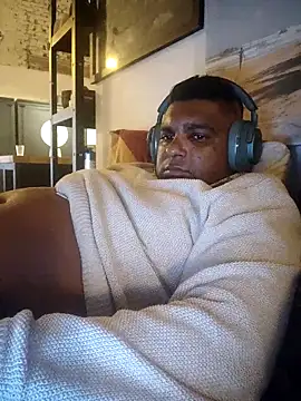 Snapshot of Bandusrilankasexymen chatting on 22, 12, 2025 Bandusrilankasexymen online show from 22, 12, 2025