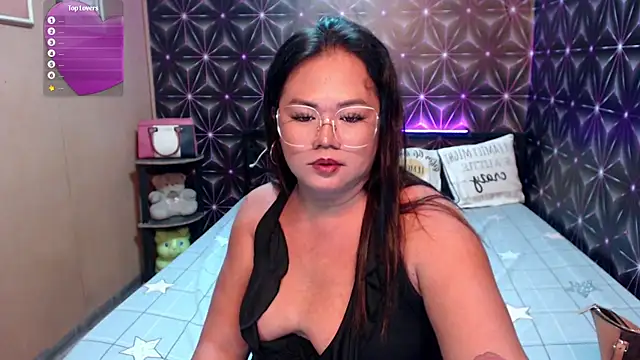 MagnificatMistress online show from 1, 1, 2025