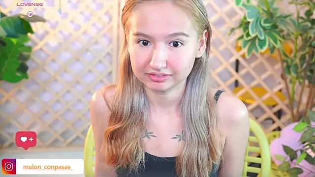 Snapshot of Pinkie_Princes chatting on 20, 10, 2025 Pinkie Princes online show from 20, 10, 2025