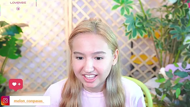 Snapshot of Pinkie_Princes chatting on 26, 10, 2025 Pinkie Princes online show from 26, 10, 2025