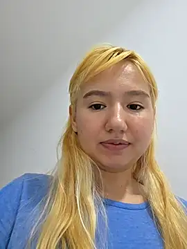 Snapshot of Pinkie_Princes chatting on 2, 12, 2025 Pinkie Princes online show from 2, 12, 2025