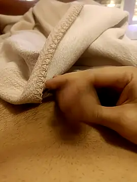 Snapshot of IZDIRAPVEREN chatting on 20, 12, 2025 IZDIRAPVEREN online show from 20, 12, 2025