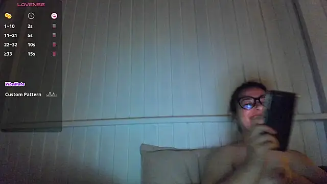 Snapshot of anna_love_hot chatting on 6, 2, 2025 anna love hot online show from 6, 2, 2025