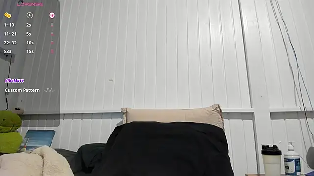 Snapshot of anna_love_hot chatting on 14, 2, 2025 anna love hot online show from 14, 2, 2025