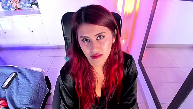 Karlagonzales  online show from 7, 2, 2025